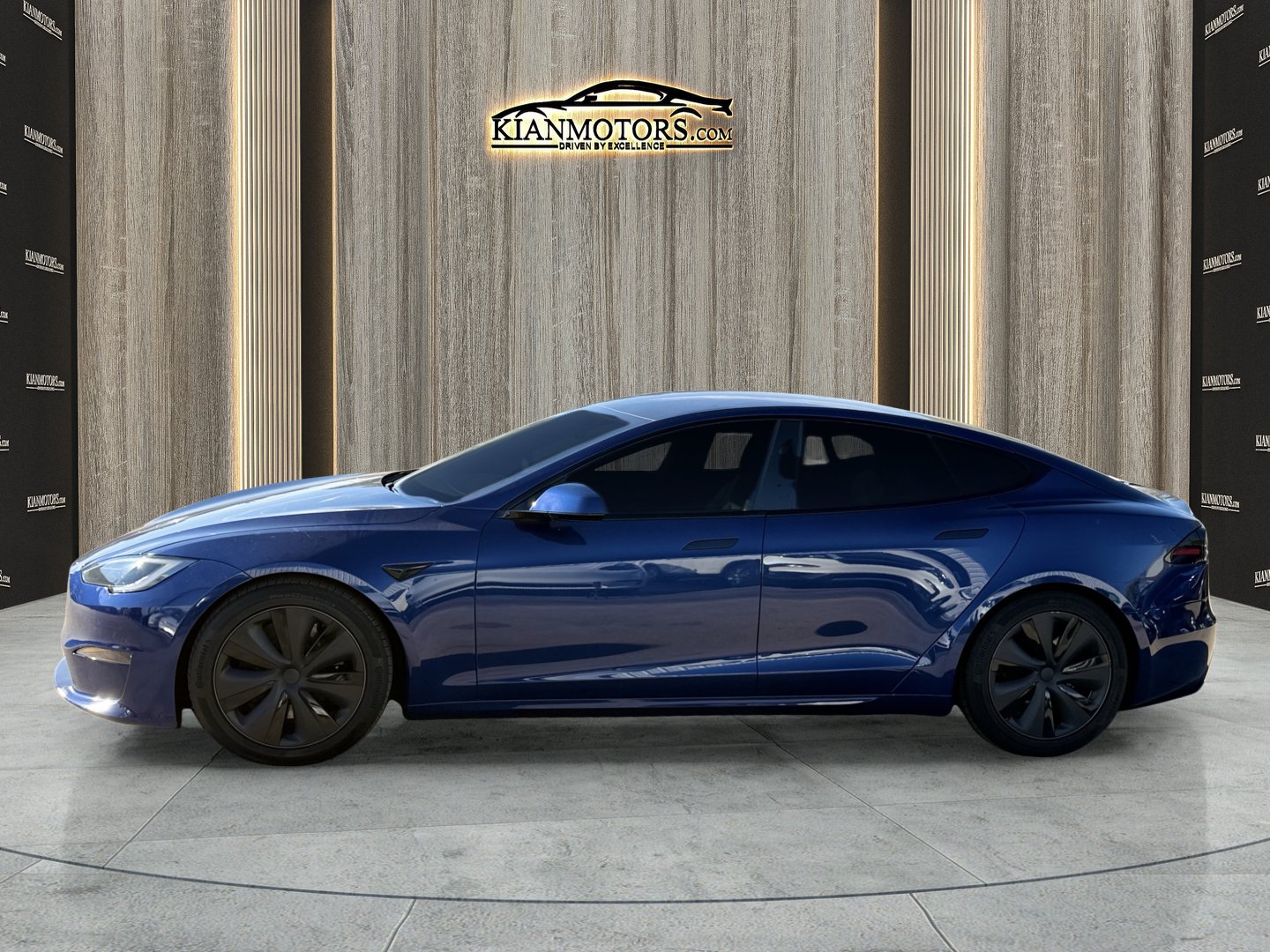 Used 2024 Tesla Model S AWD/4WD image 10