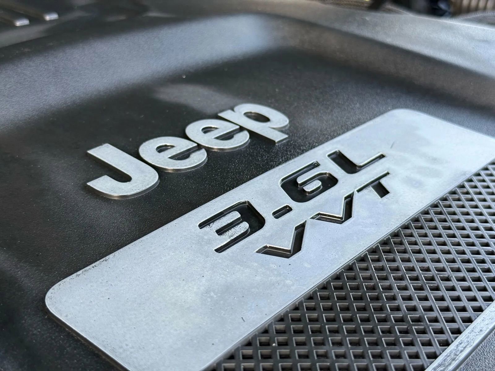 Used 2013 Jeep Wrangler Unlimited Sport image 45