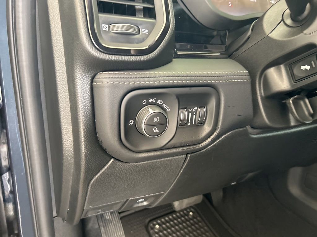 New 2026 RAM 3500 Limited image 46