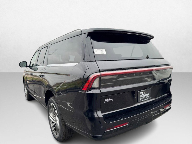 New 2025 Lincoln Navigator L Reserve image 7