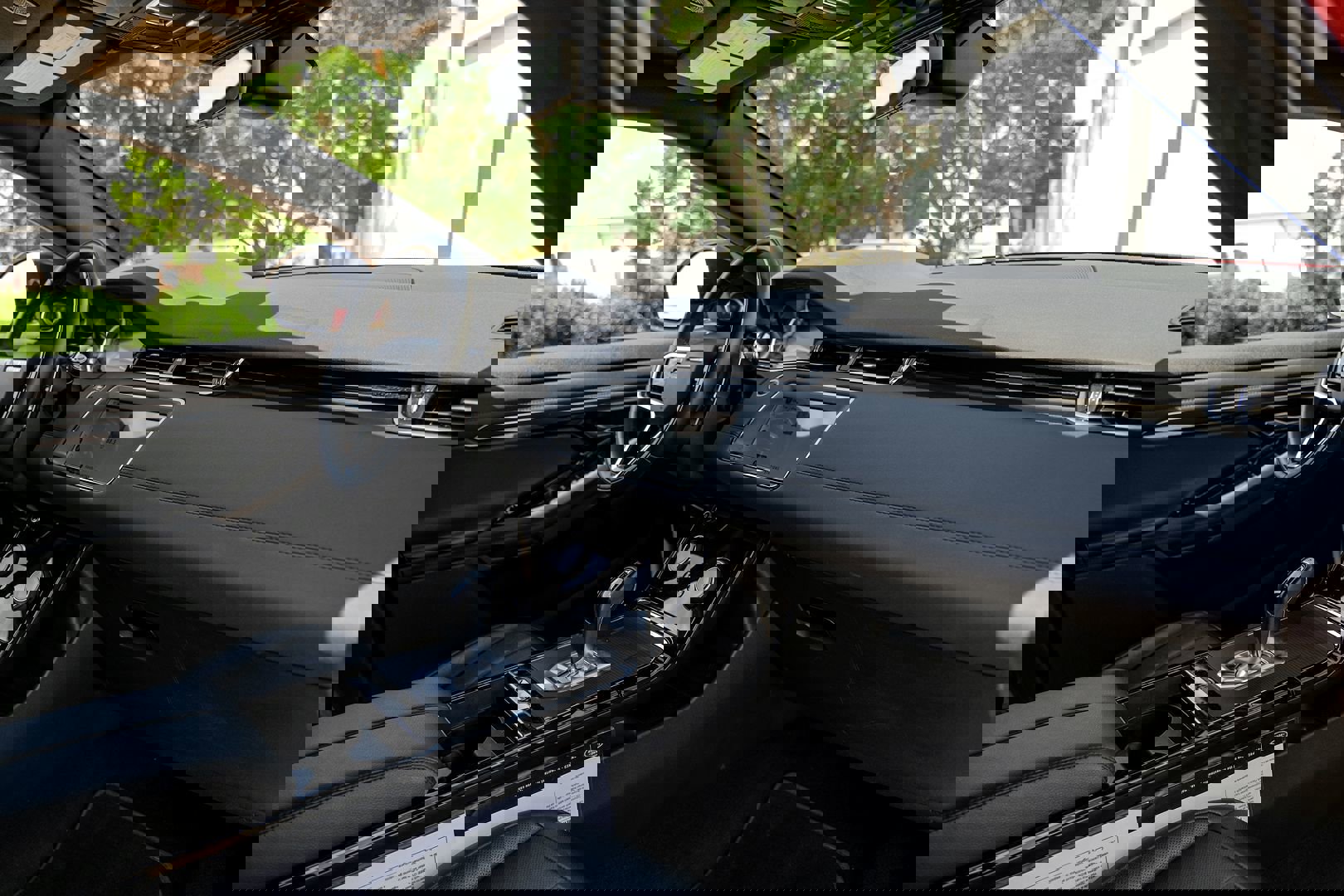 Used 2021 Land Rover Range Rover Evoque R-Dynamic S image 9