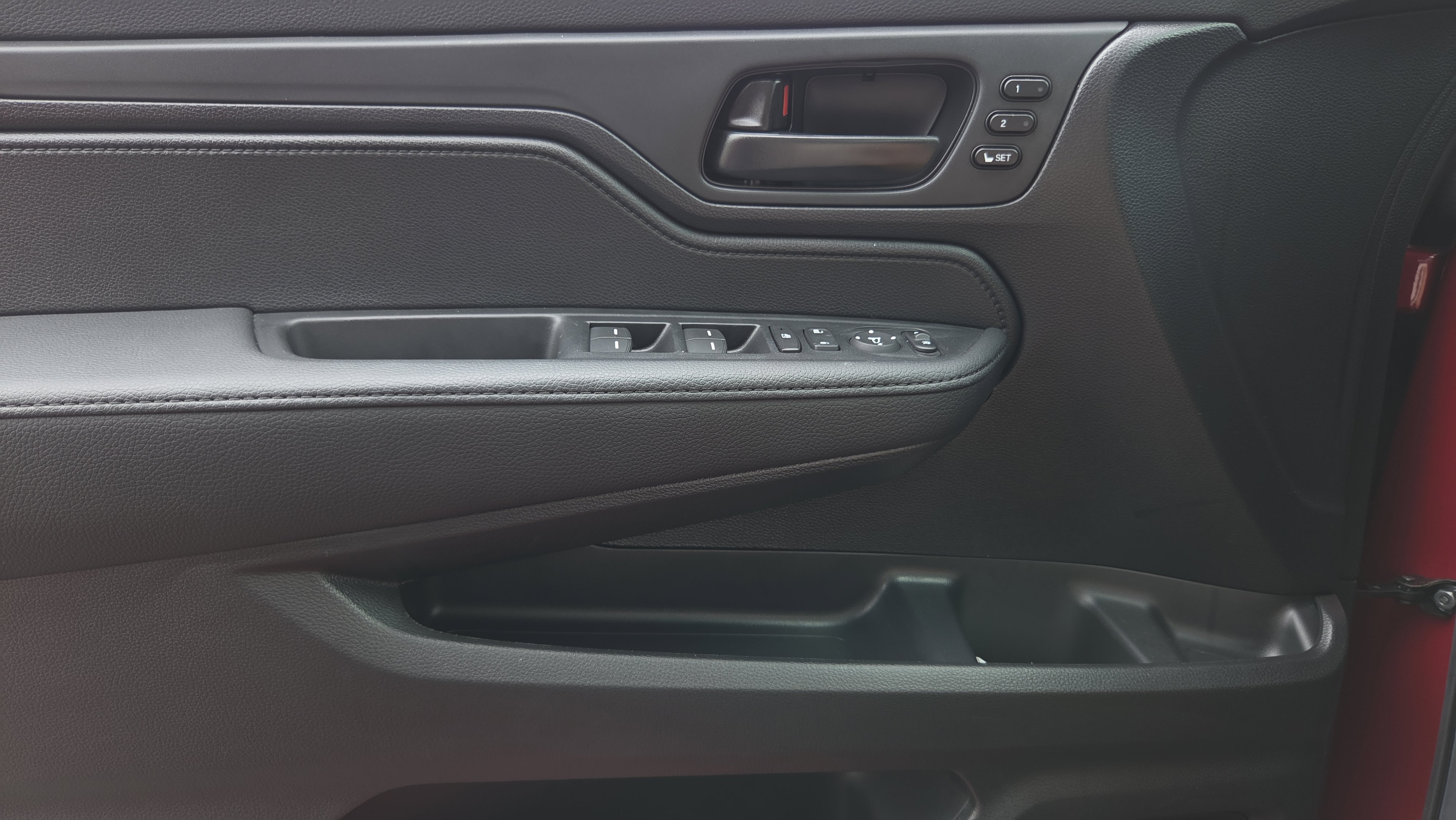 Used 2025 Honda Odyssey Sport-L image 20