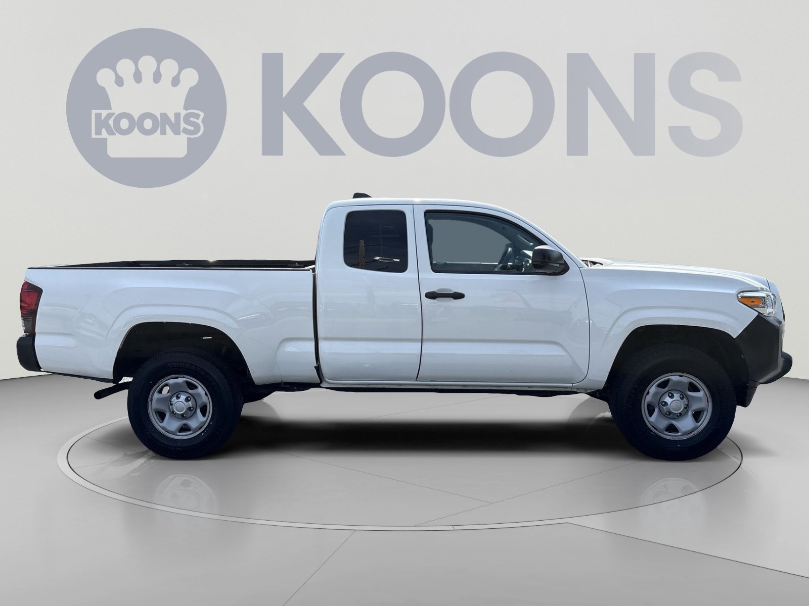 Used 2022 Toyota Tacoma SR RWD image 8