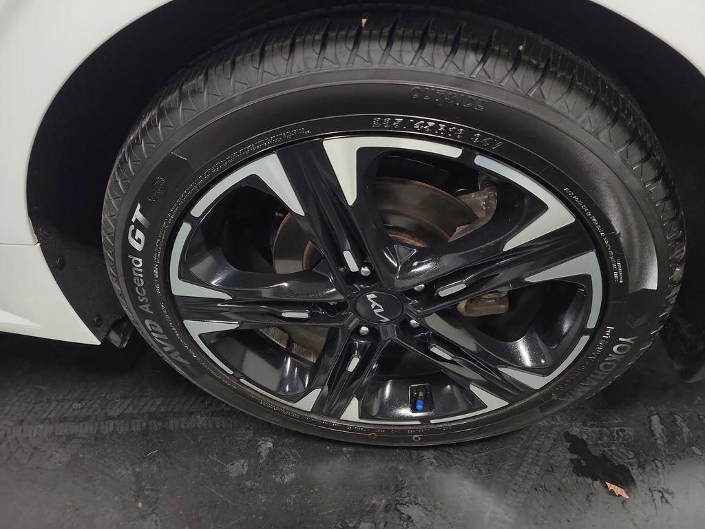 Used 2022 Kia K5 GT-Line image 10