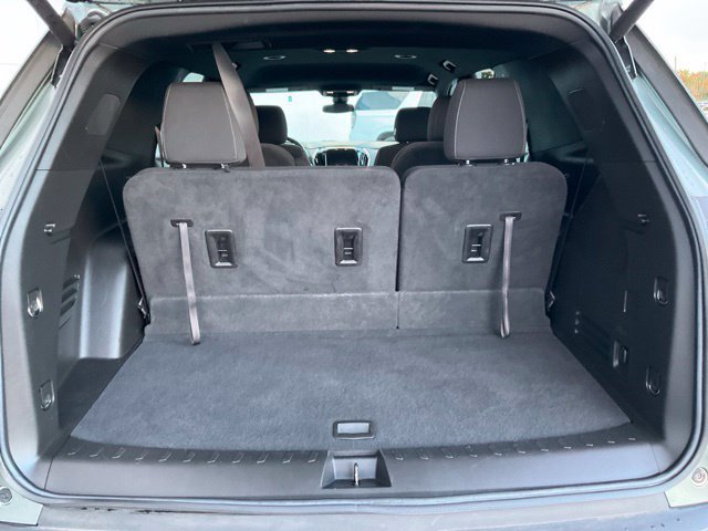 Used 2023 Chevrolet Traverse LT AWD/4WD image 34