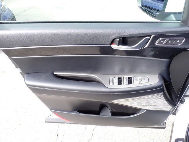 Used 2021 Hyundai Palisade Limited image 21