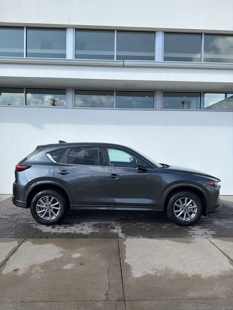 New 2025 MAZDA CX-5 AWD 2.5 S w/ Select Package image 4