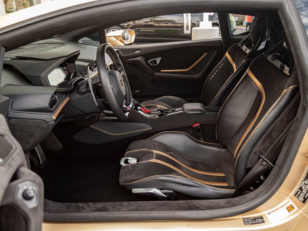 Used 2023 Lamborghini Huracan Tecnica image 13