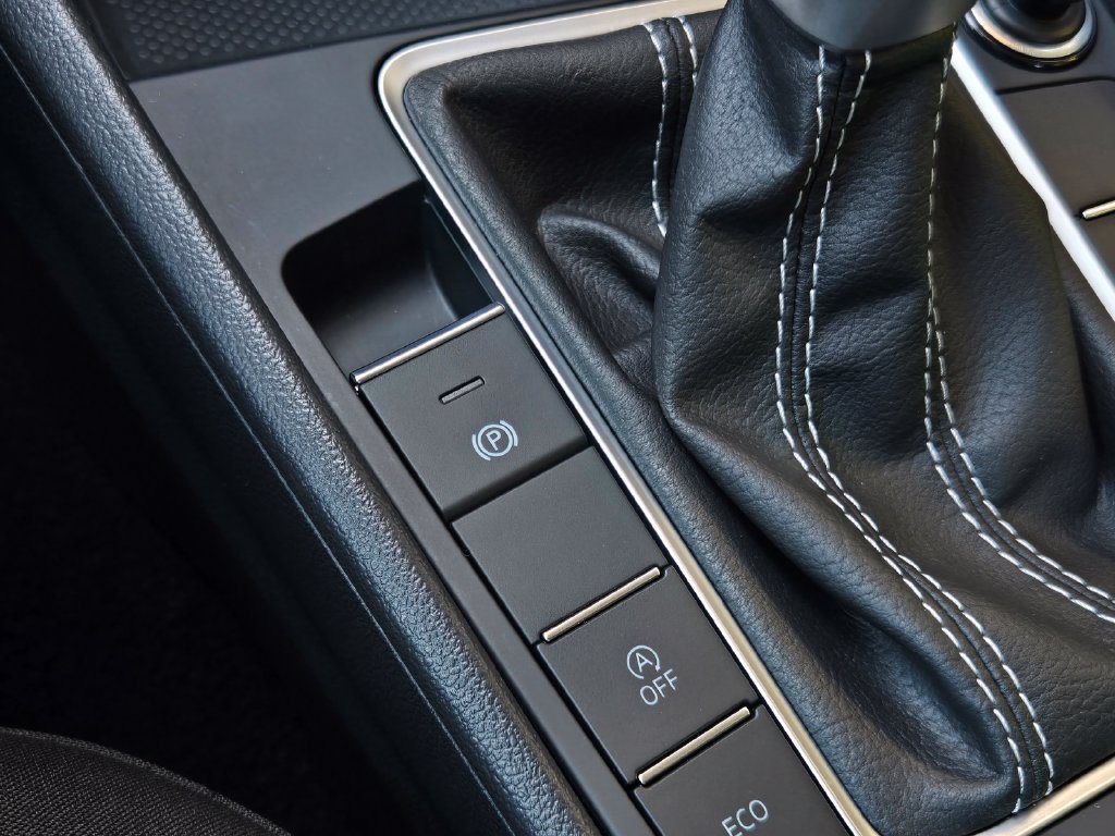 Used 2025 Volkswagen Jetta S FWD image 19