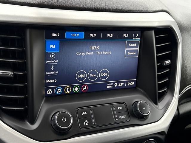 Used 2023 GMC Acadia SLE w/ Driver Convenience Package image 15