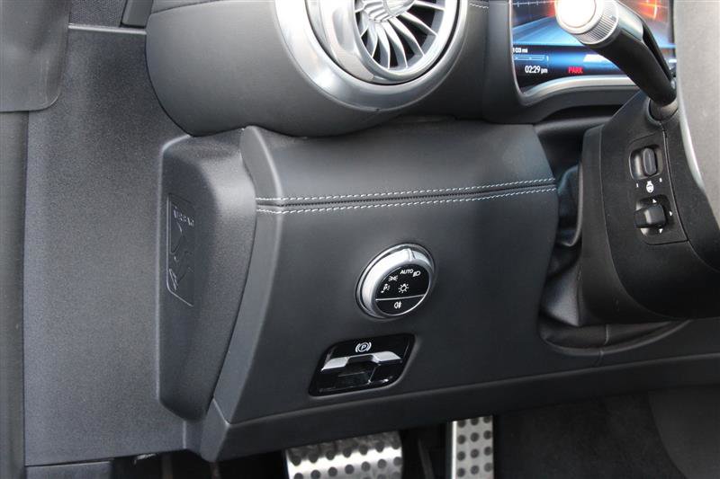 Used 2022 Mercedes-Benz SL 63 AMG 4MATIC image 53
