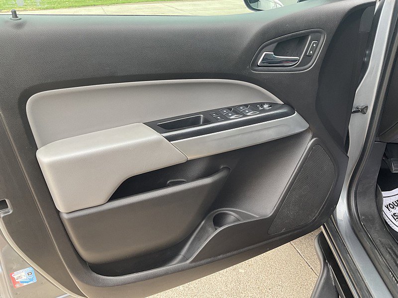 Used 2018 Chevrolet Colorado LT w/ Luxury Package, Chrome AWD/4WD image 14