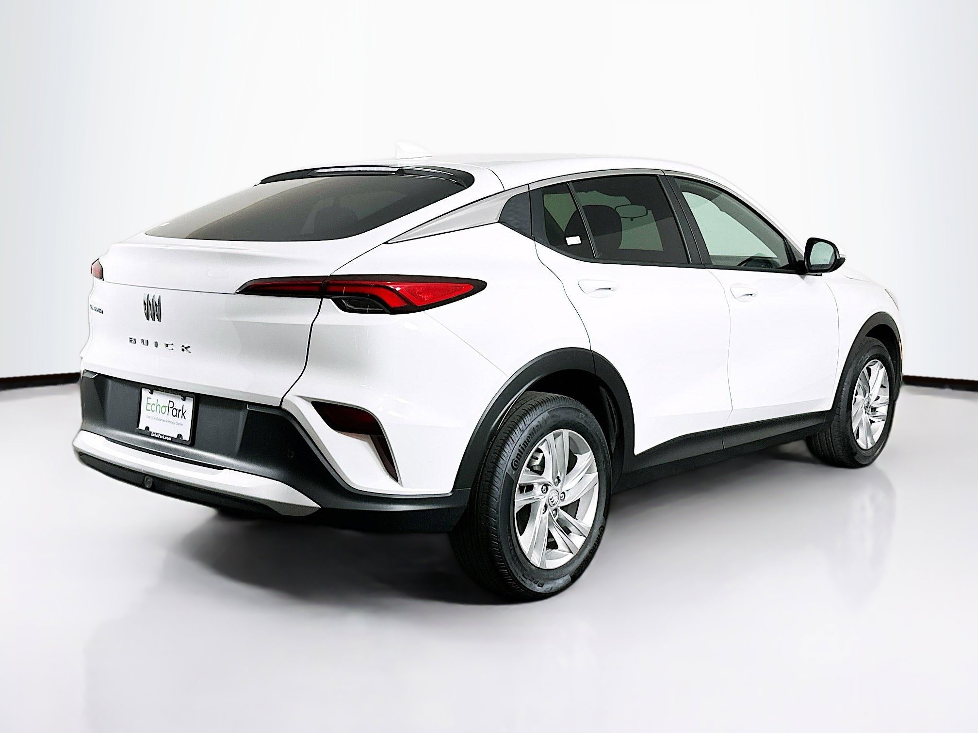 Used 2025 Buick Envista Preferred image 9