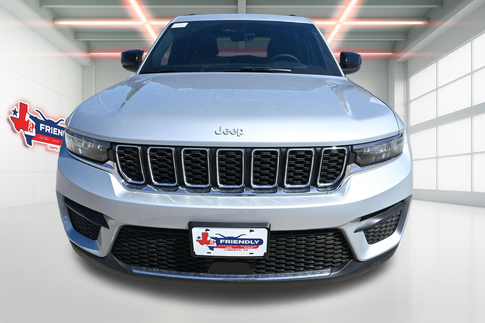 New 2026 Jeep Grand Cherokee Laredo X AWD/4WD image 5