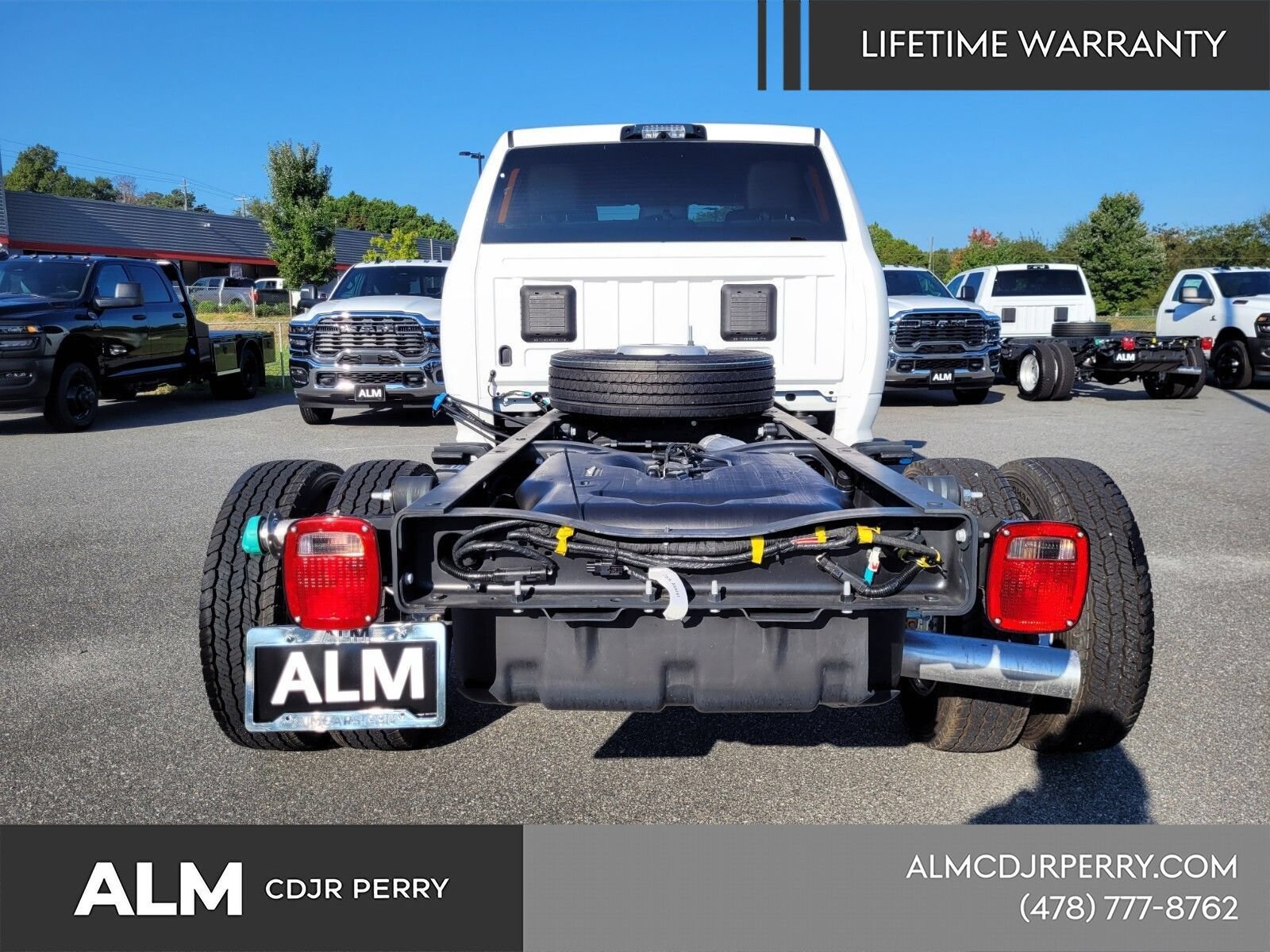 New 2025 RAM 4500 Tradesman w/ Safety Group AWD/4WD image 13