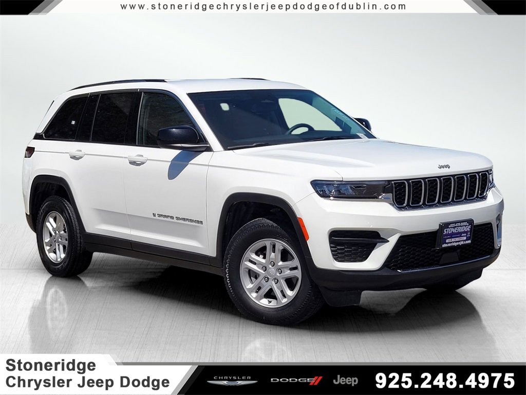 Used 2023 Jeep Grand Cherokee Laredo