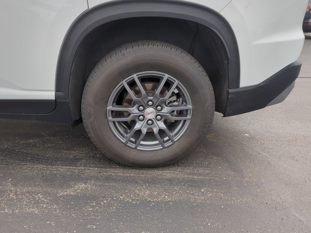 Certified 2025 GMC Acadia Elevation image 17