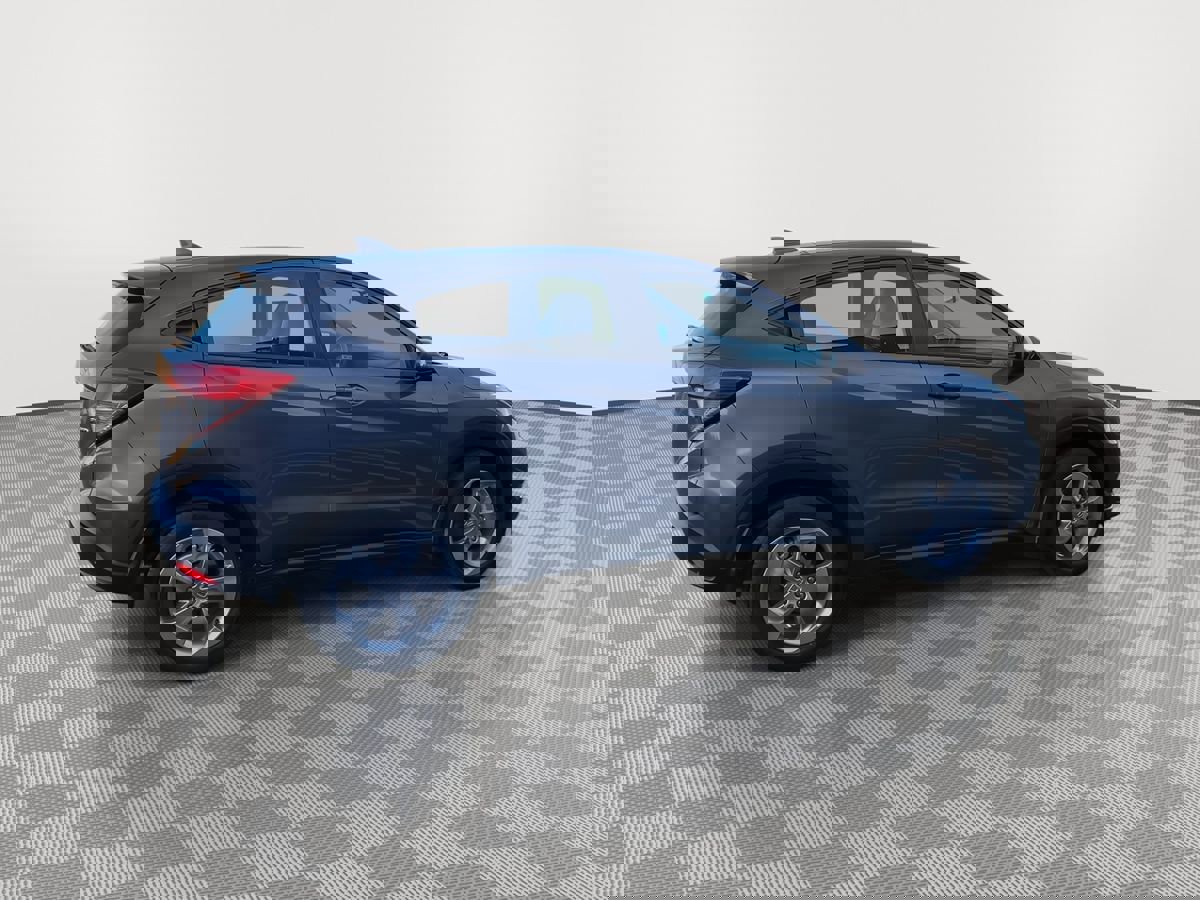 Used 2021 Honda HR-V LX image 7