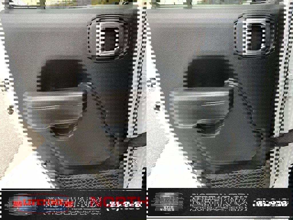 Used 2021 Jeep Gladiator Sport image 15