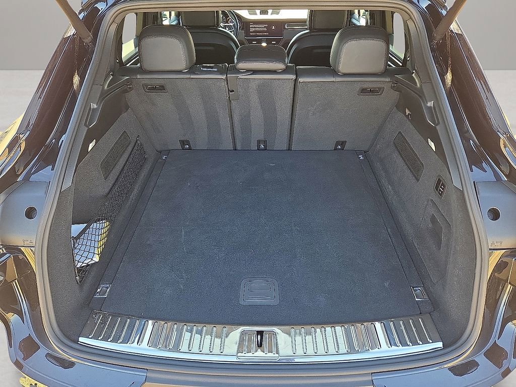 Used 2022 Porsche Cayenne E-Hybrid Coupe image 13