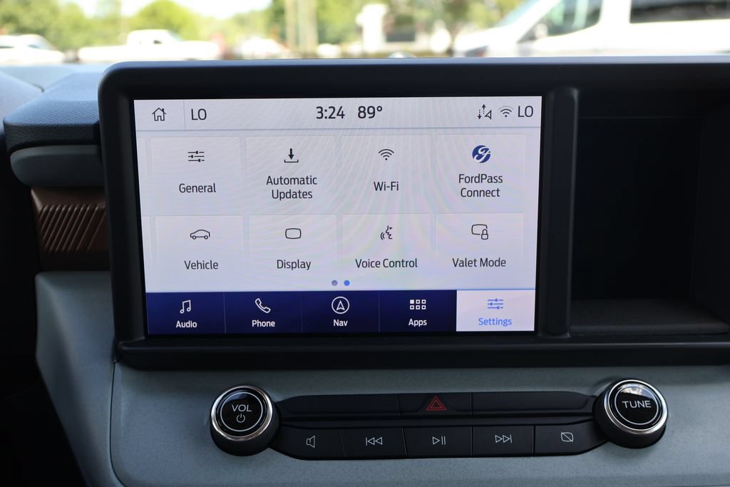 Used 2023 Ford Maverick Lariat w/ Lariat Luxury Package FWD image 13