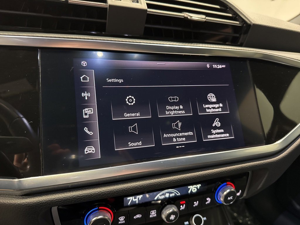 Used 2020 Audi Q3 2.0T Premium w/ Convenience Package image 23