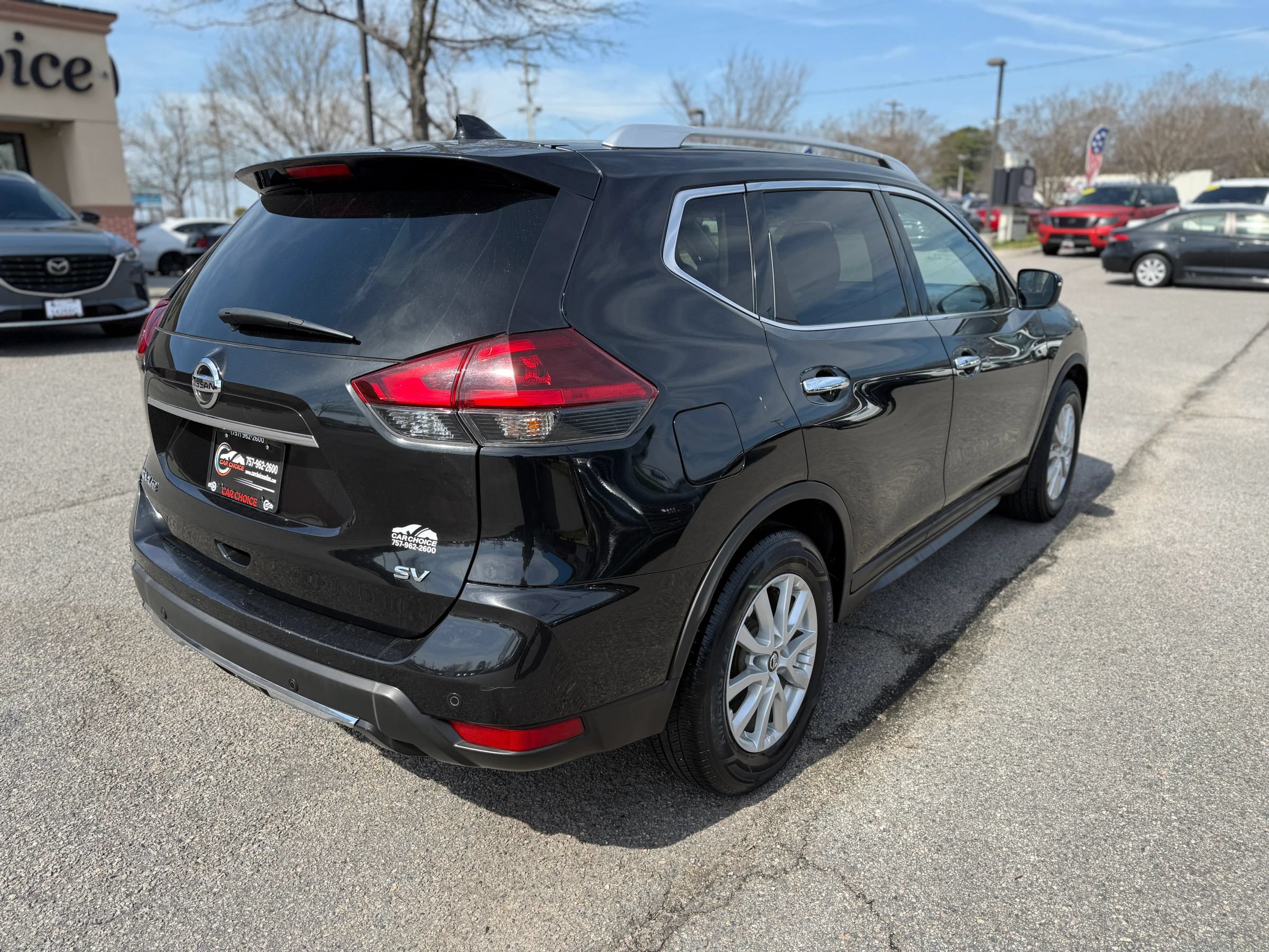 Used 2020 Nissan Rogue SV FWD image 7
