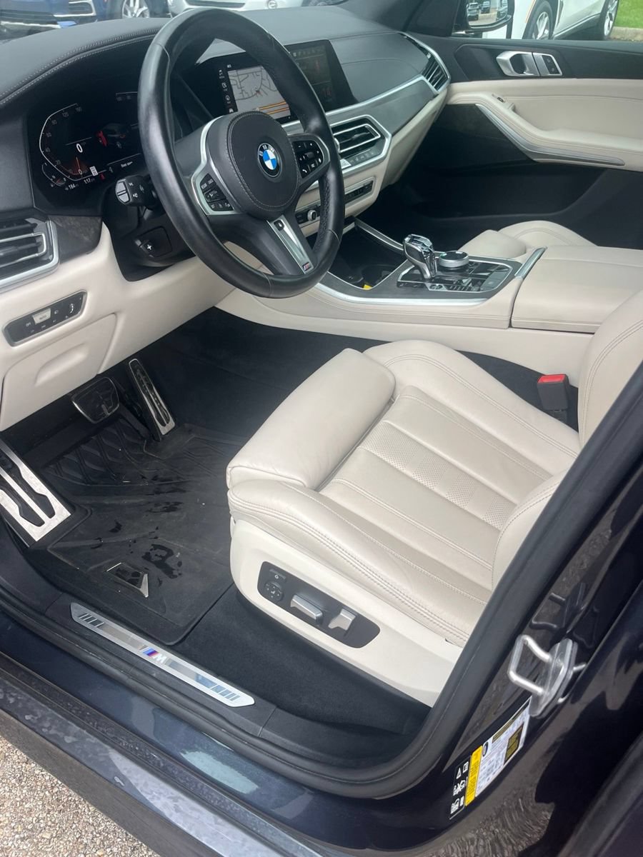 Used 2022 BMW X5 xDrive40i w/ M Sport Package AWD/4WD image 5