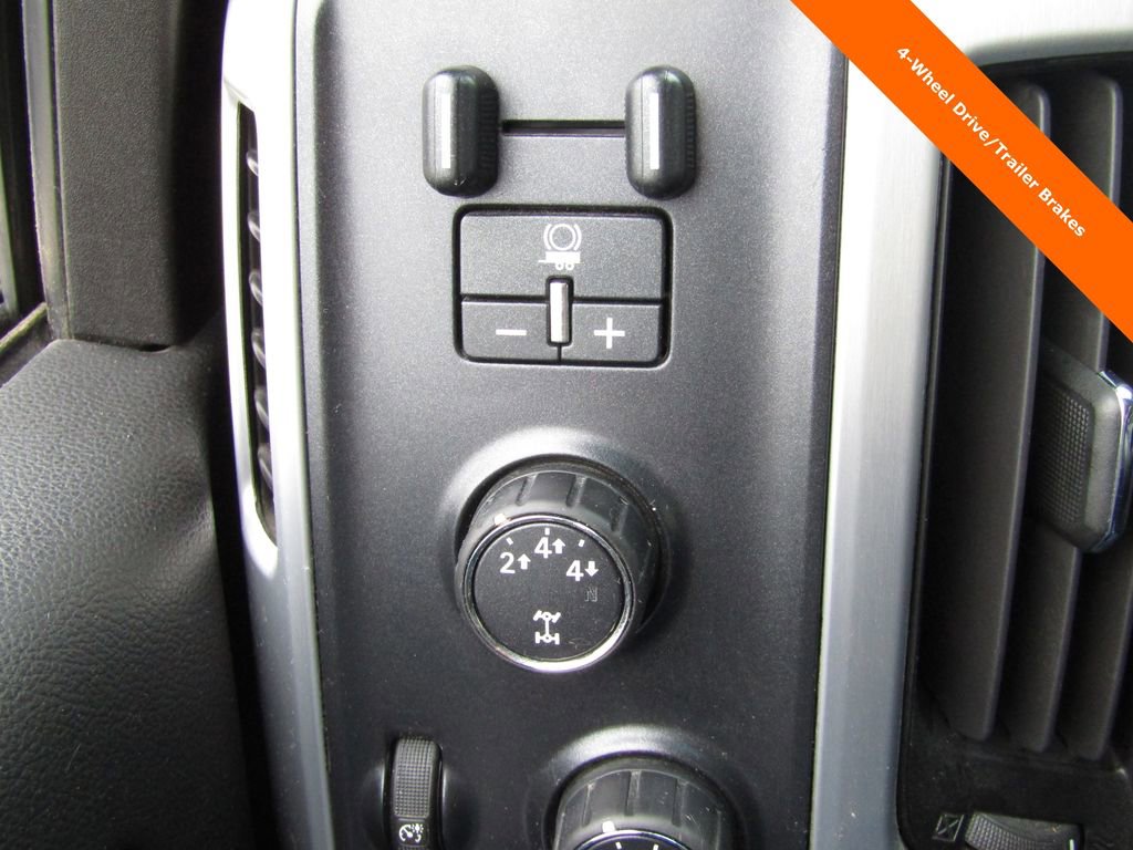 Used 2015 GMC Sierra 2500 SLT w/ Duramax Plus Package AWD/4WD image 9