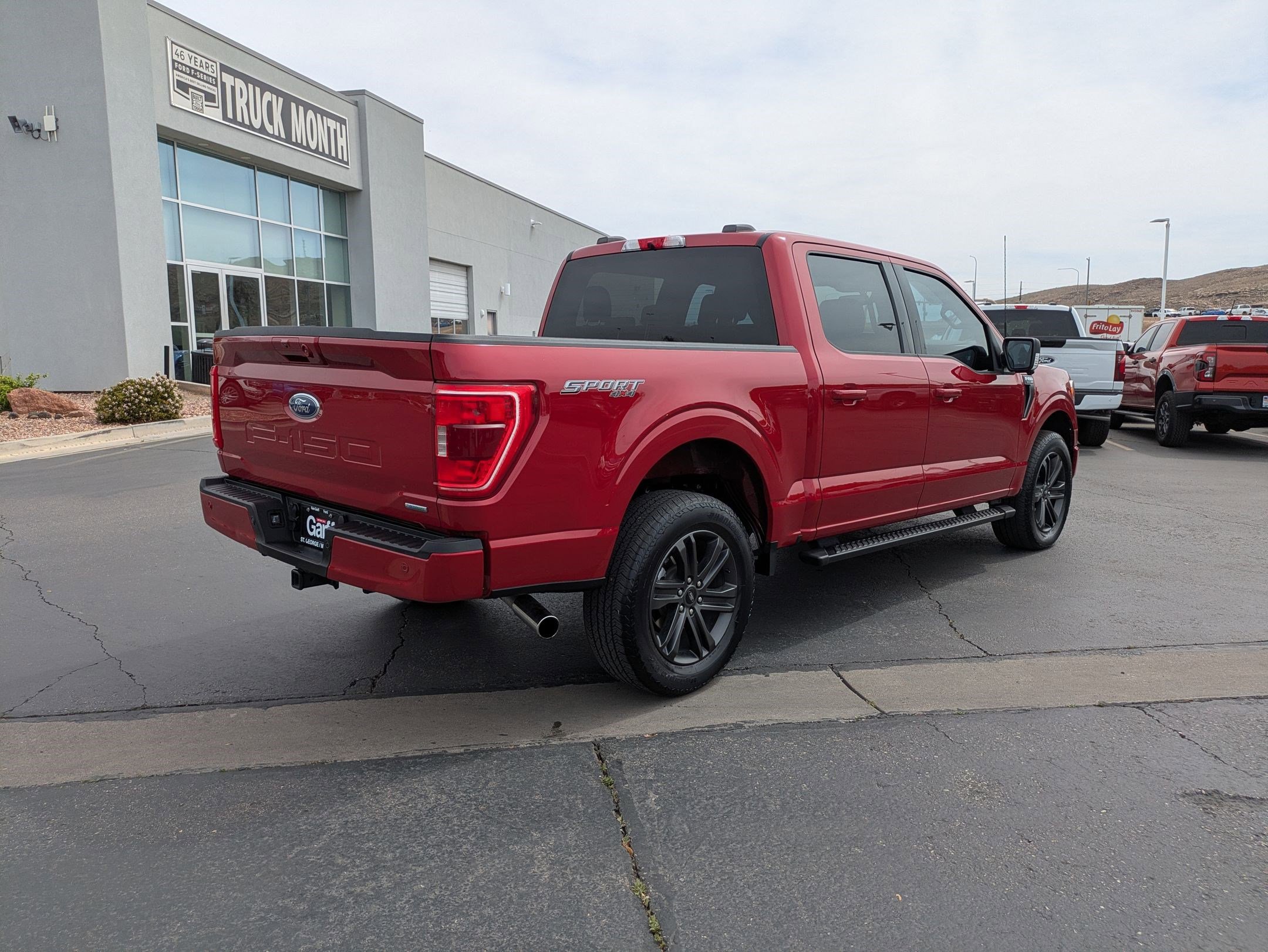 Used 2022 Ford F150 XLT w/ Equipment Group 302A High image 3
