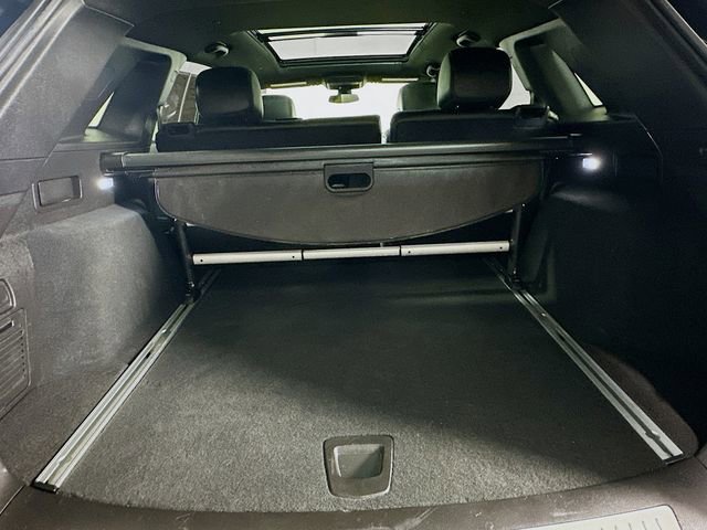 Certified 2023 Cadillac XT5 Sportv image 28