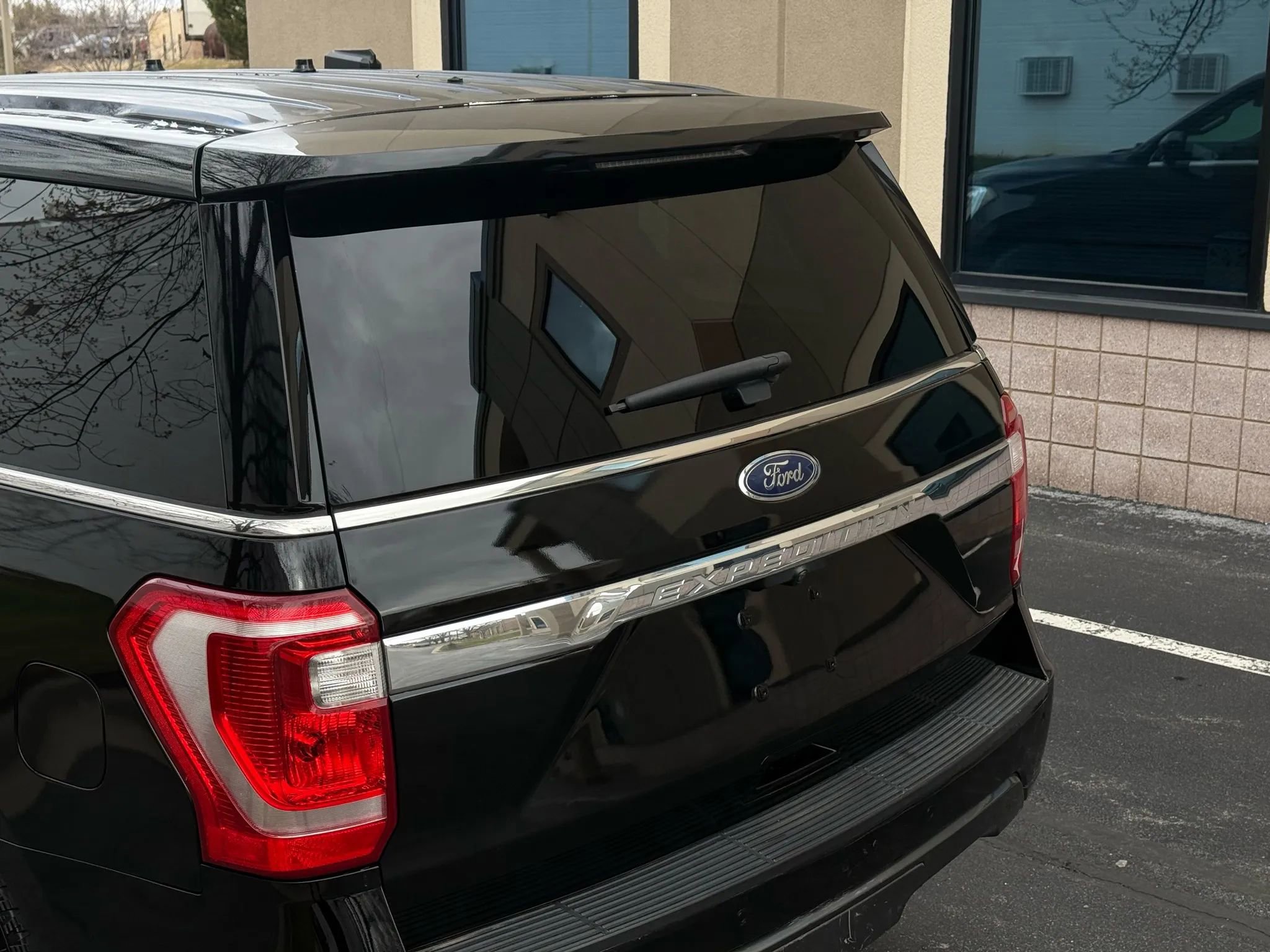 Used 2018 Ford Expedition XL w/ Fleet Convenience Package image 14