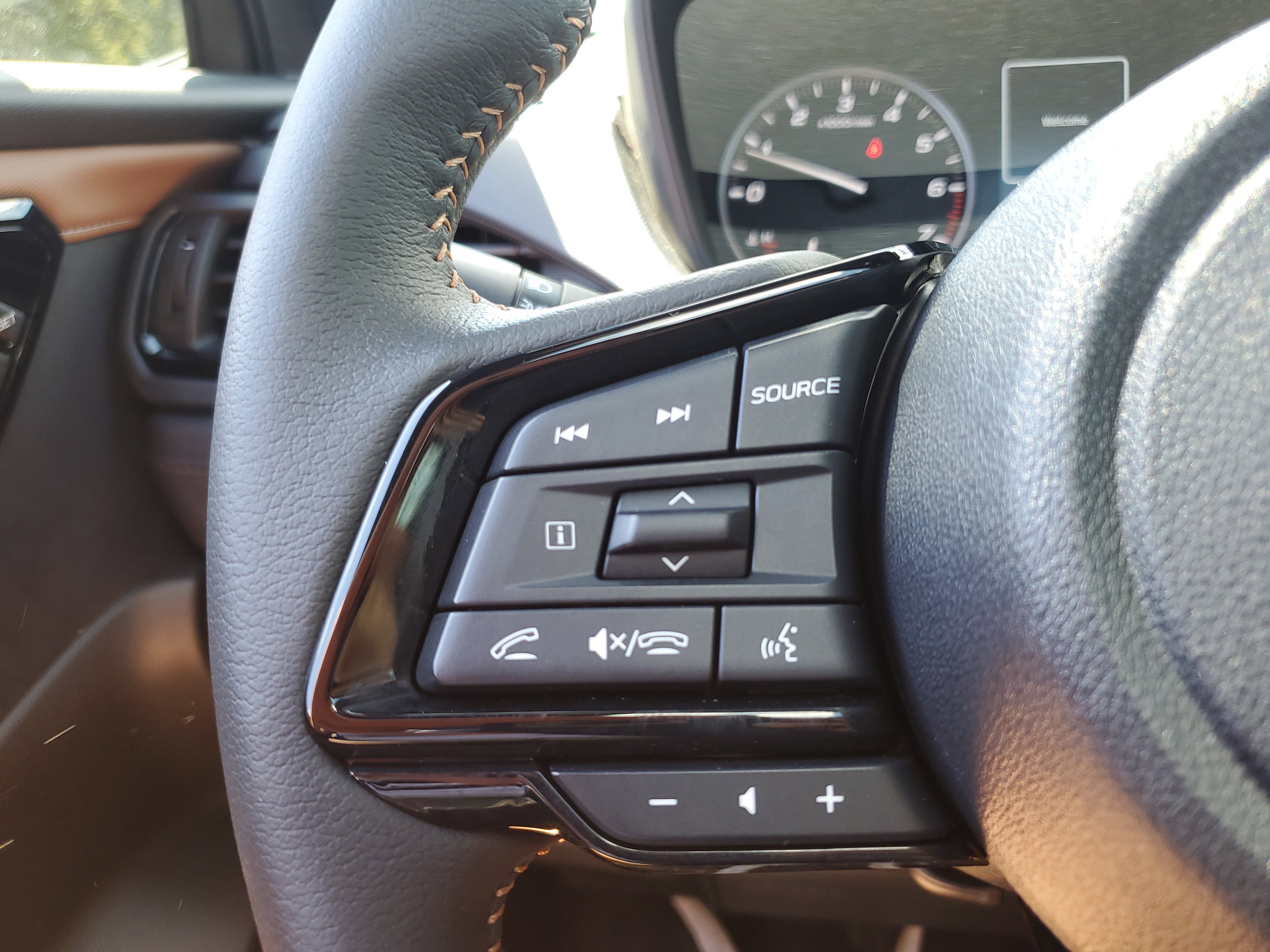 Certified 2025 Subaru Forester Touring w/ Popular Package - Touring AWD/4WD image 21
