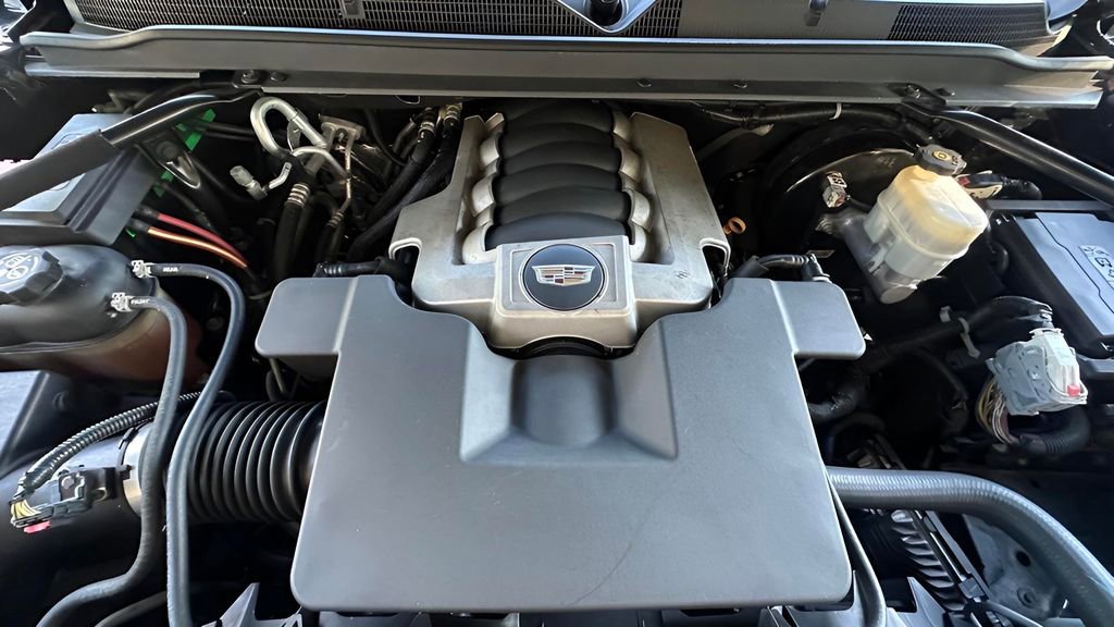 Used 2020 Cadillac Escalade Luxury image 37