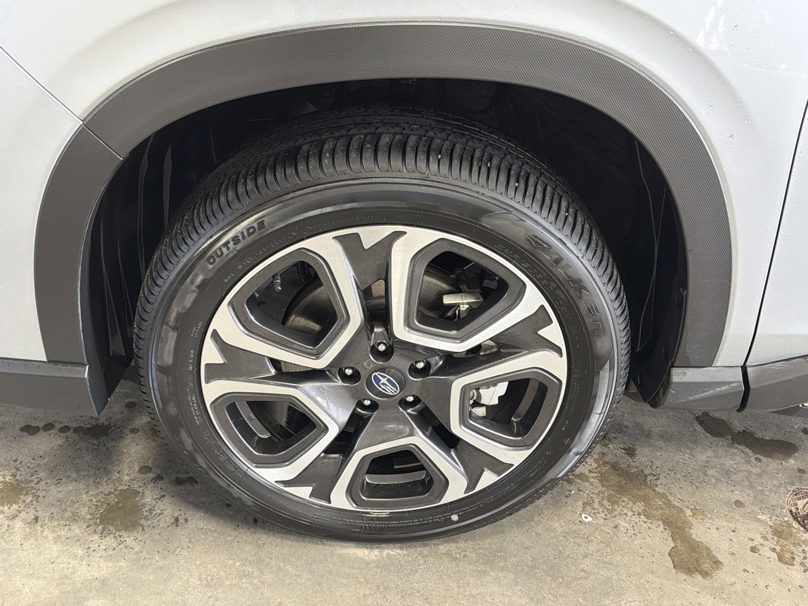Certified 2025 Subaru Ascent Limited AWD/4WD image 15