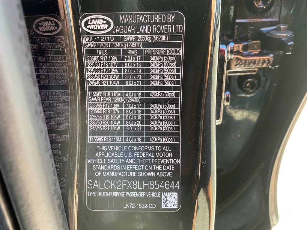 Used 2020 Land Rover Discovery Sport image 32