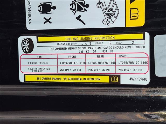 Used 2018 Jeep Wrangler Unlimited Rubicon w/ Cold Weather Group AWD/4WD image 25