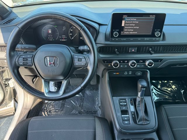 Used 2025 Honda CR-V Sport image 16