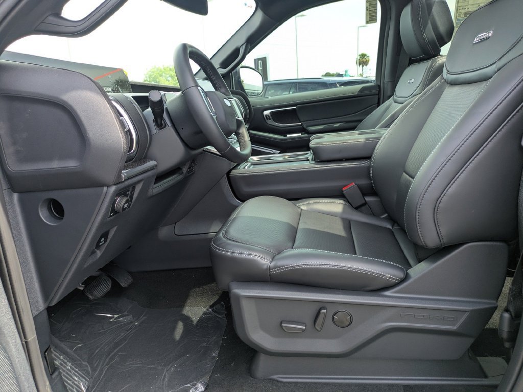 New 2027 Ford Expedition Max Platinum w/ Stealth Performance Package AWD/4WD image 24