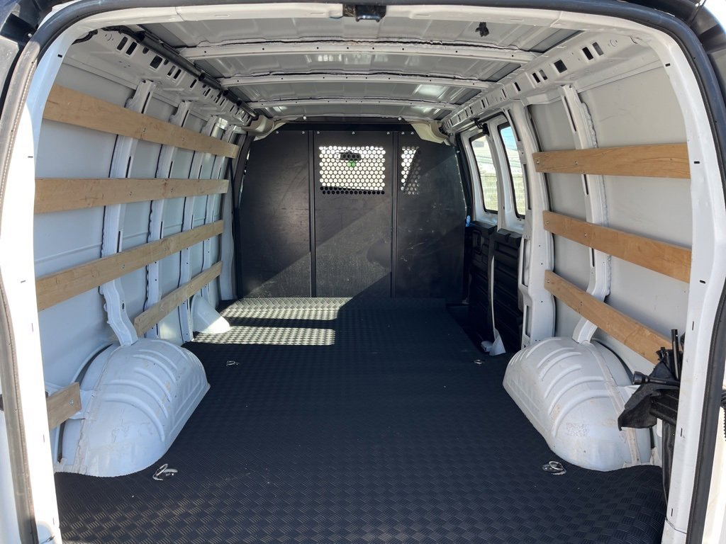 Used 2024 Chevrolet Express 2500 w/ Driver Convenience Package image 10