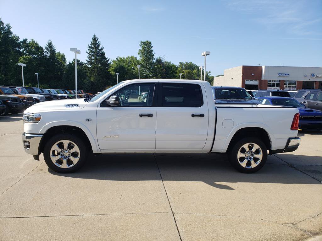 New 2026 RAM 1500 Big Horn AWD/4WD image 3