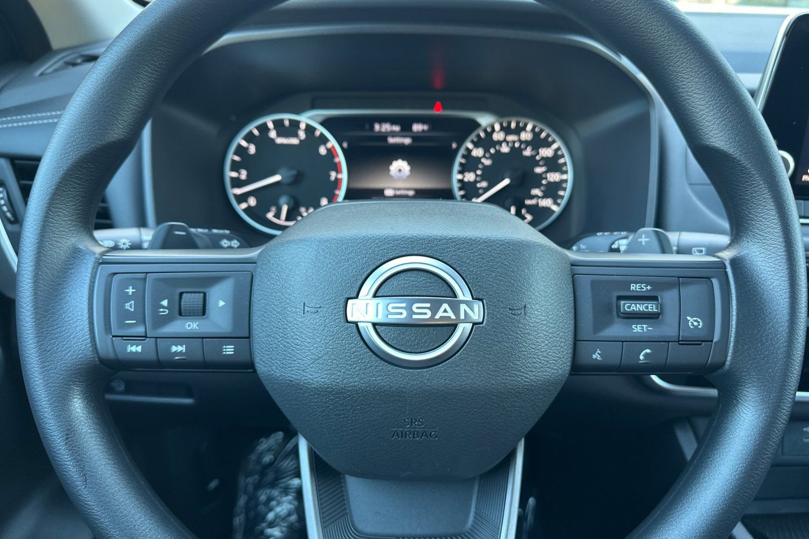 Certified 2025 Nissan Rogue S FWD image 26