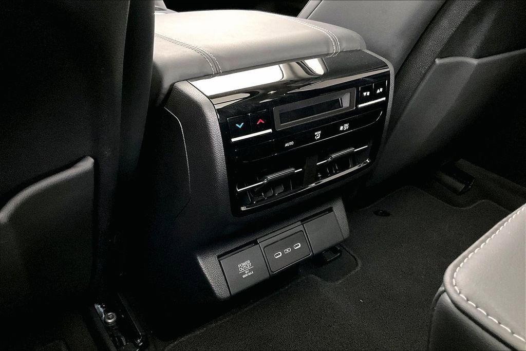 Used 2026 Acura MDX FWD w/ Technology Package image 29