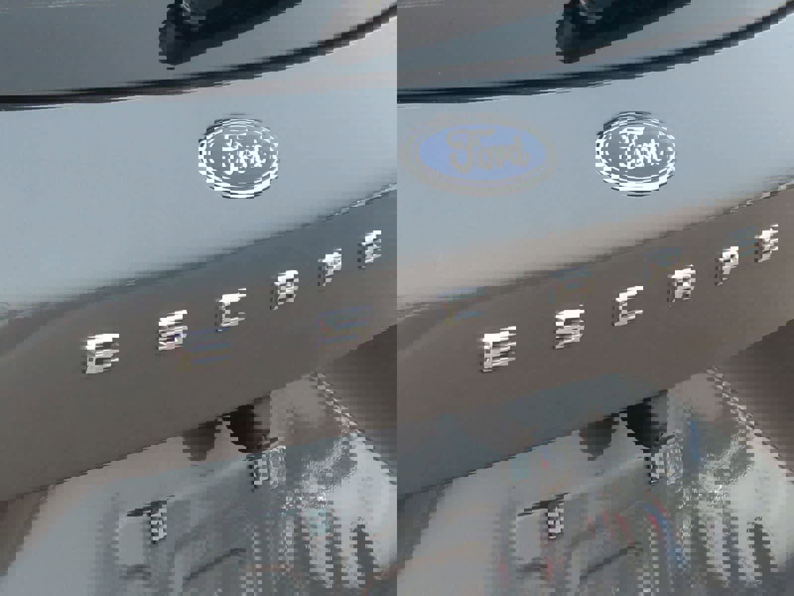 Used 2024 Ford Escape ST-Line Select w/ Tech Pack #2 image 13