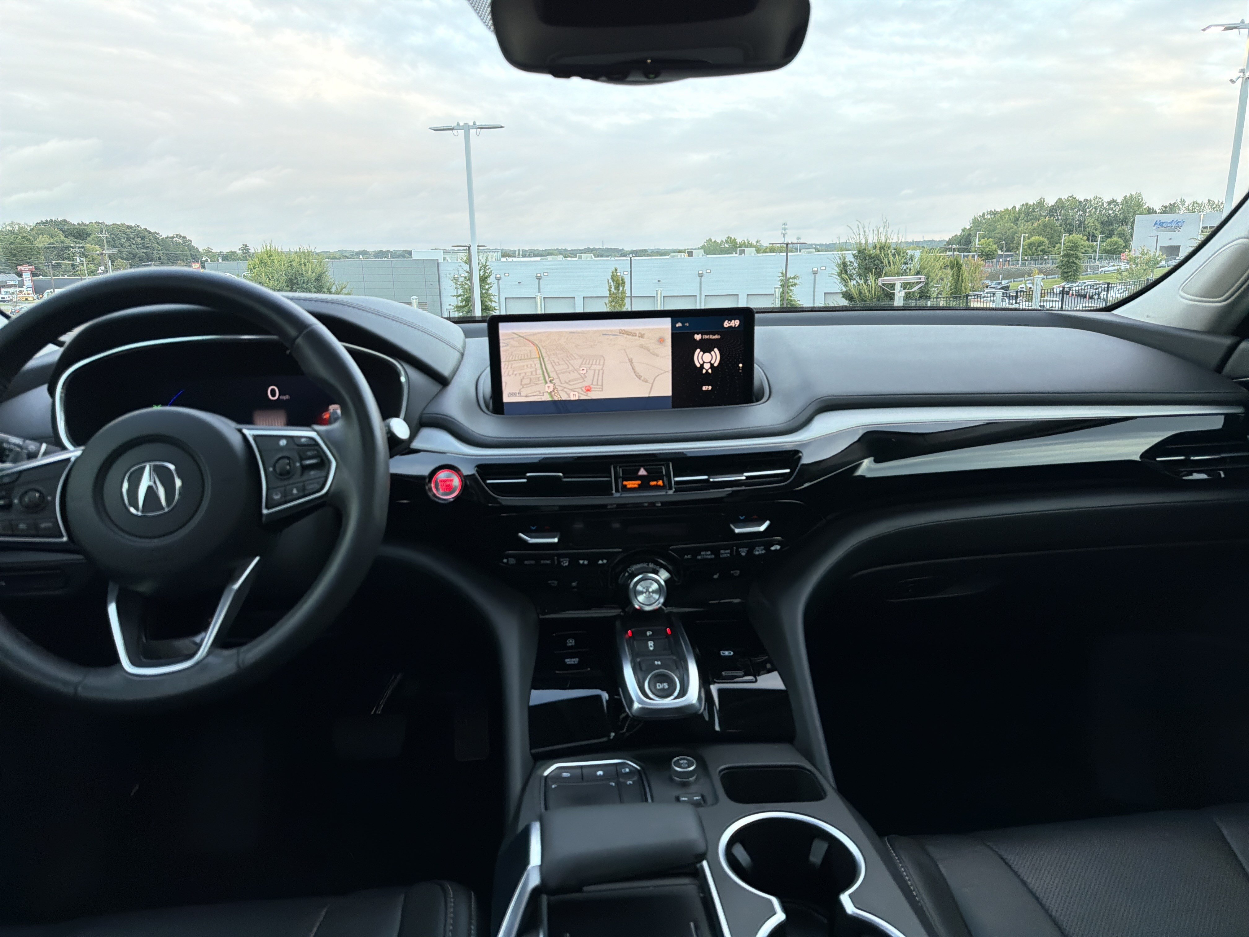 Certified 2024 Acura MDX w/ Technology Package FWD image 34
