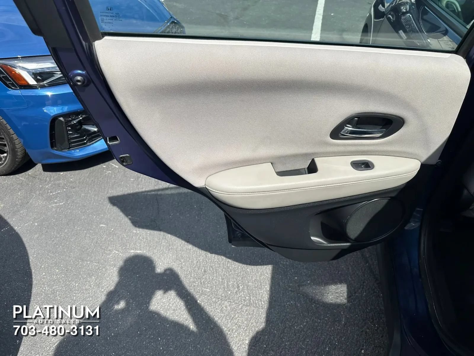 Used 2016 Honda HR-V LX image 17