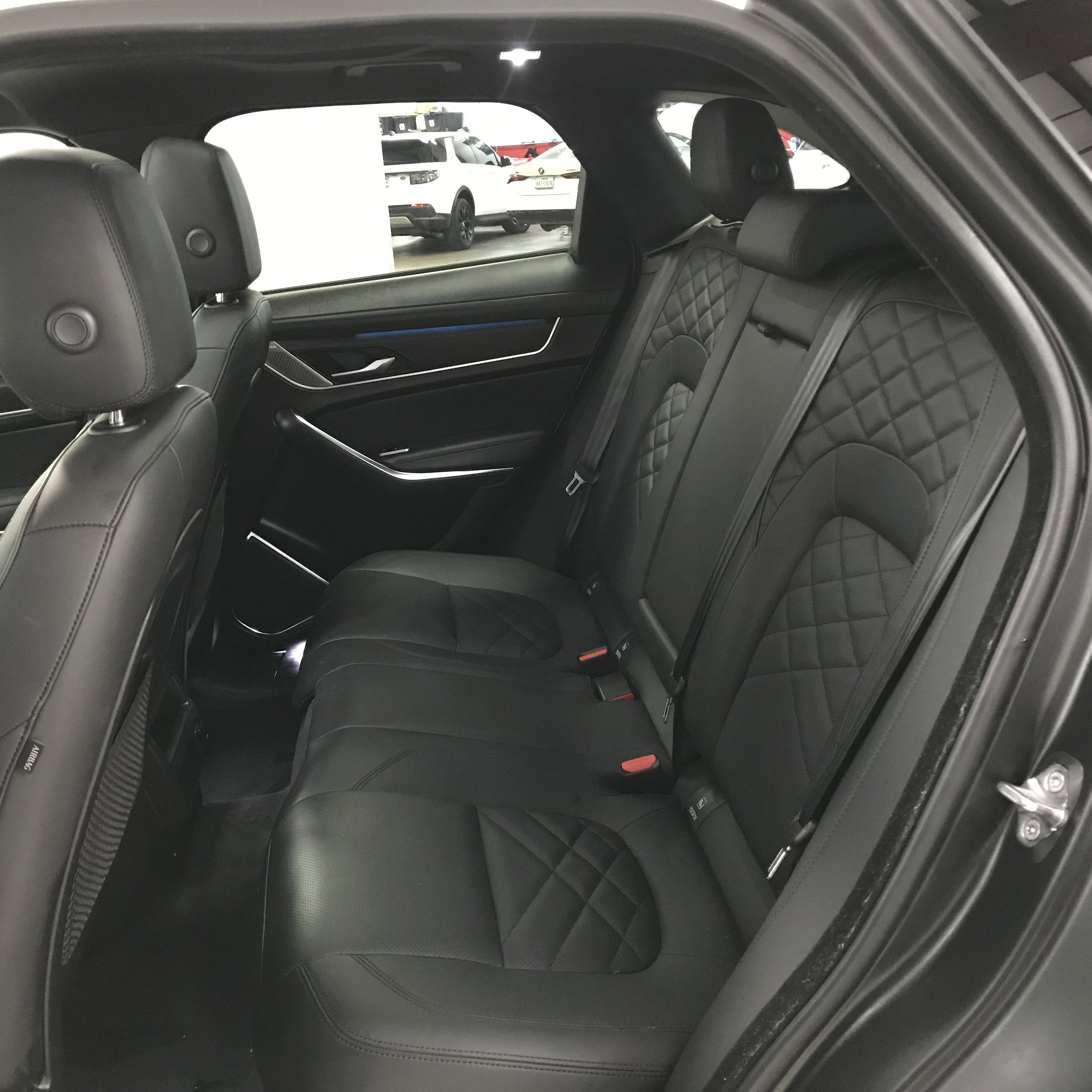 Used 2023 Jaguar F-PACE S AWD/4WD image 12