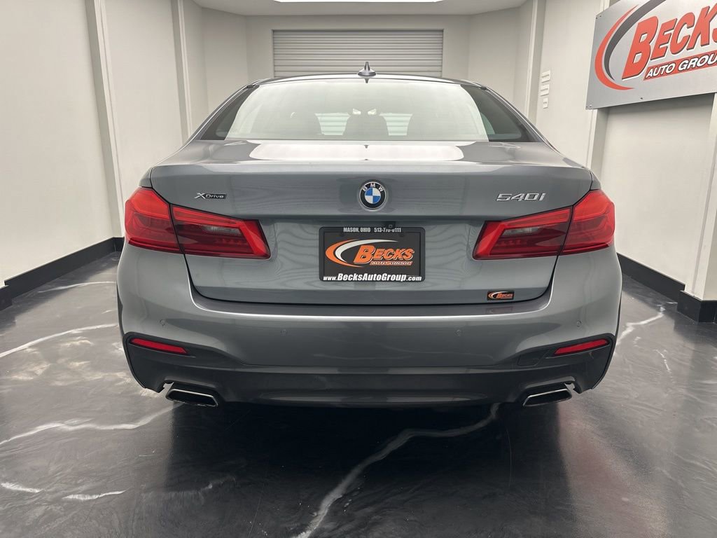 Used 2020 BMW 540i xDrive w/ M Sport Package image 25
