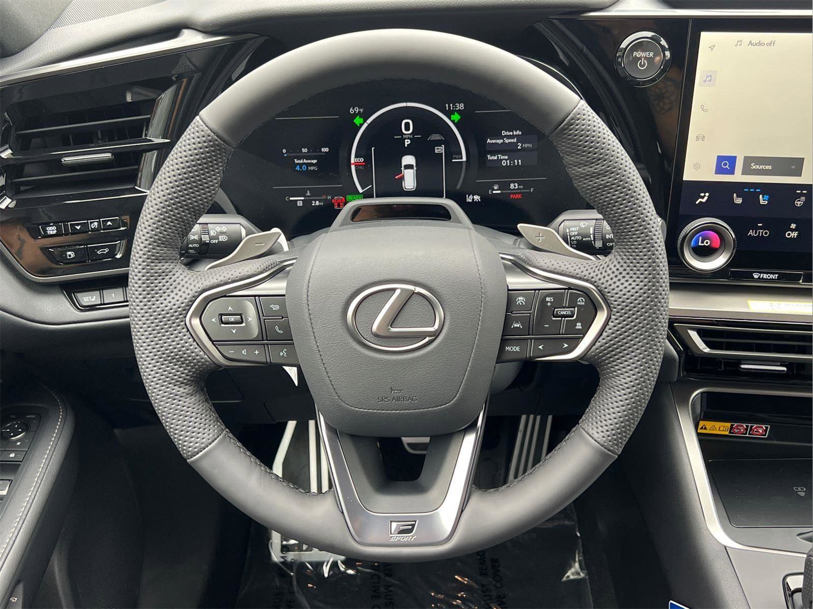 New 2026 Lexus TX 500h AWD image 18