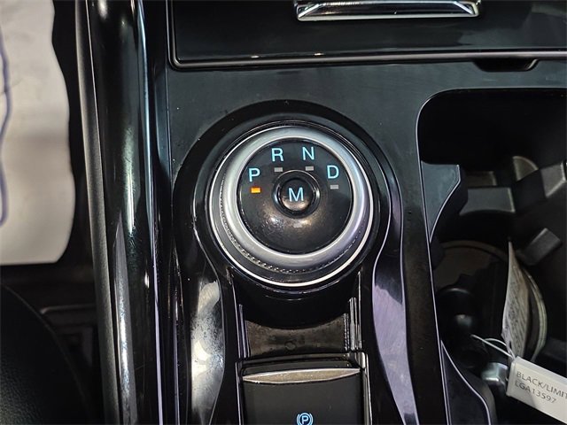 Used 2020 Ford Explorer Limited image 27